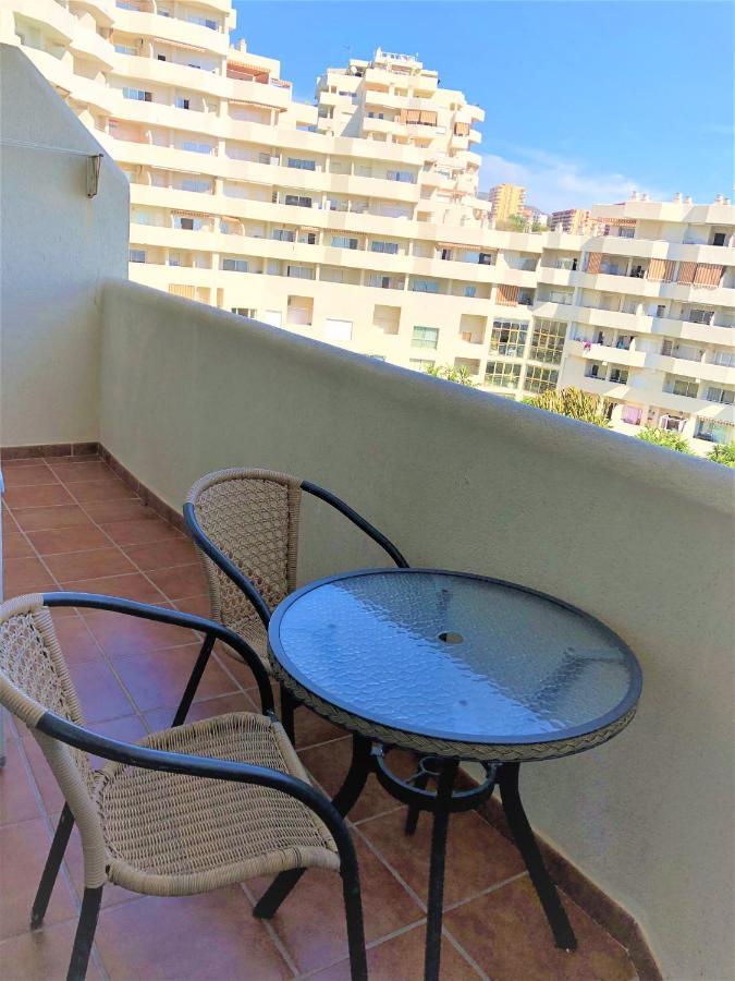 Precioso Apartamento Frente Al Mar Benalbeach Apartment Benalmadena Luaran gambar